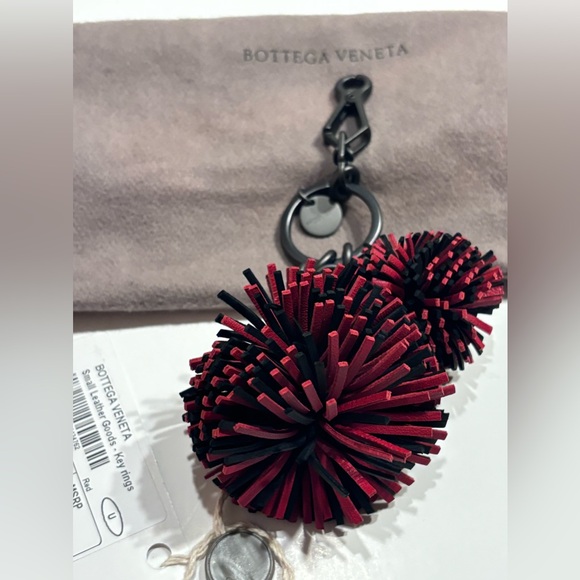 NWT $395 Bottega Veneta Ladies Leather Visit Keycase Red Keys Chain Key Rings - Picture 7 of 9